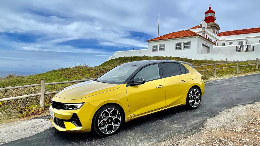 TILBAKE: Opel kommer med 12. generasjon Astra (og Kadett) – som kompaktmodell og stasjonsvogn.