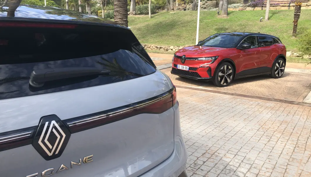 <span class=" font-weight-bold" data-lab-font_weight_desktop="font-weight-bold">GJENNOMFØRT: </span>Renault har designet mange fine biler de siste årene, men disse har ikke vært særlig synlige på norske veier. Nå blir det endringer. <span class=" font-weight-bold" data-lab-font_weight_desktop="font-weight-bold">GJENNOMFØRT: </span>Renault har designet mange fine biler de siste årene, men disse har ikke vært særlig synlige på norske veier. Nå blir det endringer.