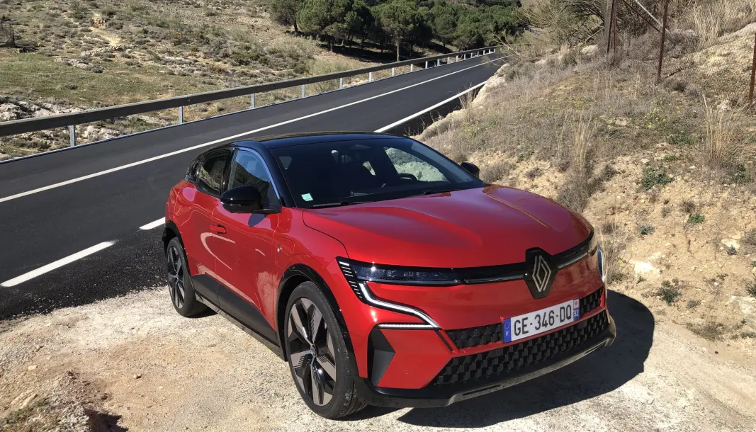 <span class=" font-weight-bold" data-lab-font_weight_desktop="font-weight-bold">PUST I BAKKEN:</span> Megane fikk kjørt seg i fjellpartiene rundt Marbella. Dette var utfordringer bilen taklet svært godt. <span class=" font-weight-bold" data-lab-font_weight_desktop="font-weight-bold">PUST I BAKKEN:</span> Megane fikk kjørt seg i fjellpartiene rundt Marbella. Dette var utfordringer bilen taklet svært godt.