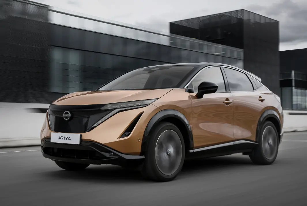 STREKKER SEG: Nissan melder om forbedret rekkevidde på sin Ariya, her fra testkjøring på Jarama-banen i Madrid. STREKKER SEG: Nissan melder om forbedret rekkevidde på sin Ariya, her fra testkjøring på Jarama-banen i Madrid.