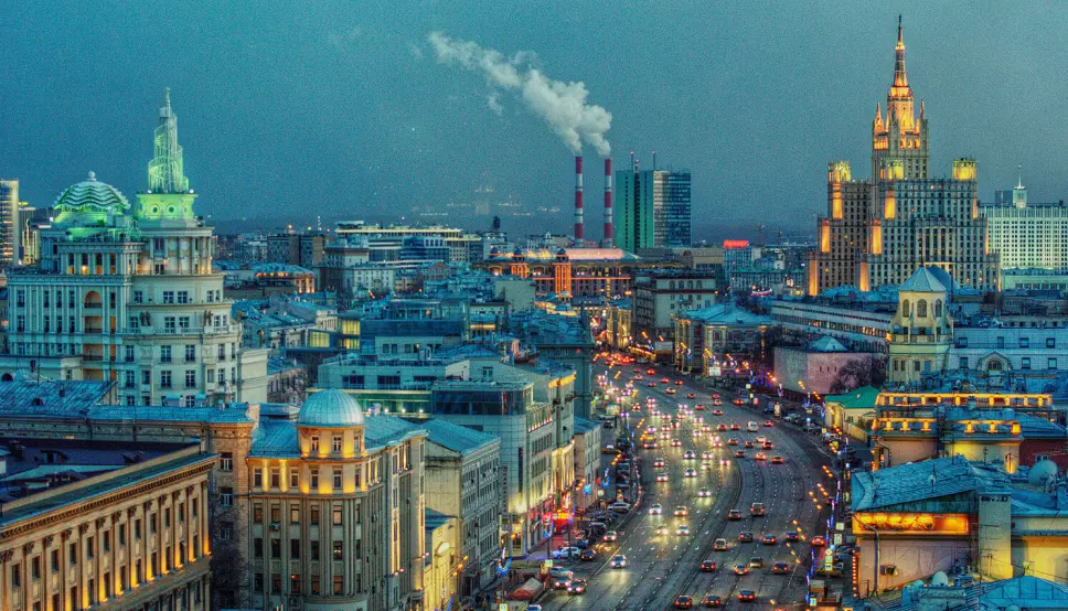SALGSSTOPP: Bilomsetningen stuper i Russland, her et motiv fra hovedstaden Moskva.