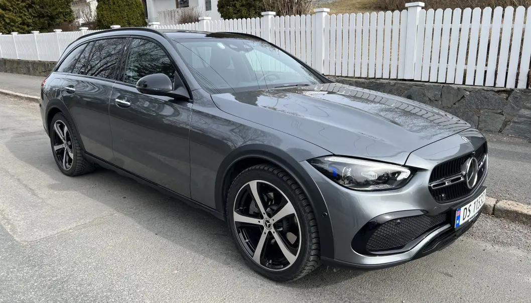 MYE NYTT: Nye Mercedes C-klasse kommer også i en litt røffere versjon, kalt All-Terrain. MYE NYTT: Nye Mercedes C-klasse kommer også i en litt røffere versjon, kalt All-Terrain.