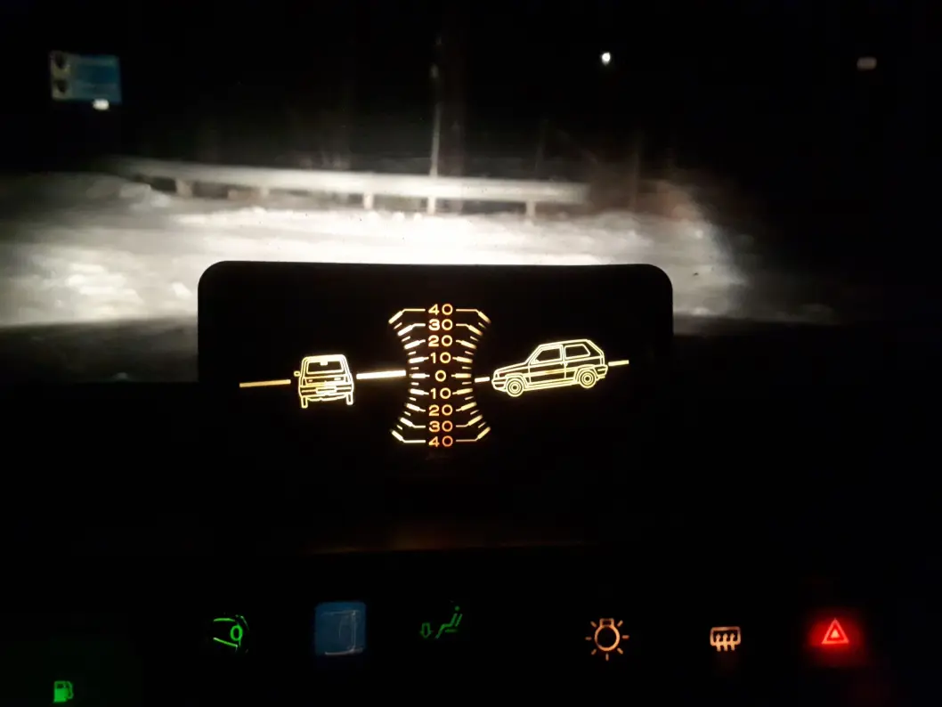 <span class="font-weight-bold" data-lab-font_weight_desktop="font-weight-bold">SKJERMTROLL: </span>Fiat Panda har skral instrumentering, med unntak av et display som viser terrengets helning. <span class="font-weight-bold" data-lab-font_weight_desktop="font-weight-bold">SKJERMTROLL: </span>Fiat Panda har skral instrumentering, med unntak av et display som viser terrengets helning.