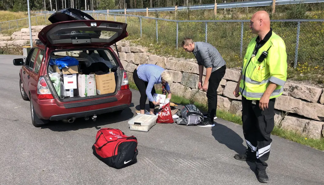 <span class=" font-weight-bold" data-lab-font_weight_desktop="font-weight-bold">KONTROLL</span>: På denne kontrollen for to år siden ba Bjørn Uno Rogneby denne familien ta av bagasje før de fikk kjøre videre. <span class=" font-weight-bold" data-lab-font_weight_desktop="font-weight-bold">KONTROLL</span>: På denne kontrollen for to år siden ba Bjørn Uno Rogneby denne familien ta av bagasje før de fikk kjøre videre.