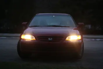 <span class="font-weight-bold" data-lab-font_weight_desktop="font-weight-bold">HUSK PARKLYS:</span> Står denne bilen stille? Ja, det gjør den. Ikke alltid lett å se. <span class="font-weight-bold" data-lab-font_weight_desktop="font-weight-bold">HUSK PARKLYS:</span> Står denne bilen stille? Ja, det gjør den. Ikke alltid lett å se.