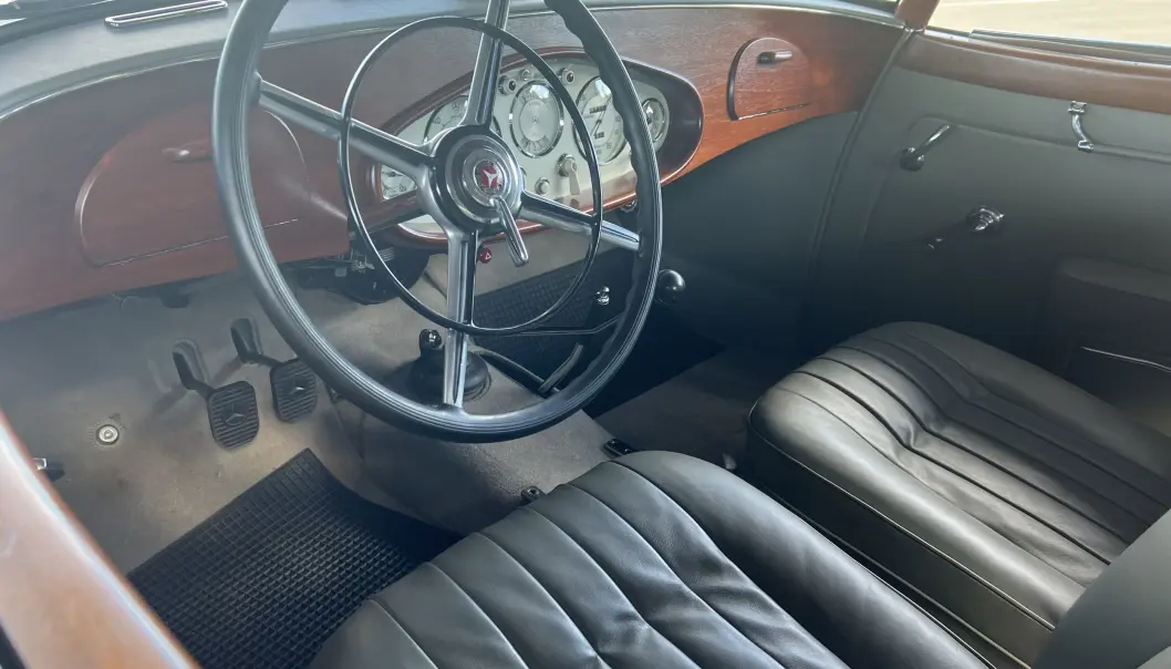<span class=" font-weight-bold" data-lab-font_weight_desktop="font-weight-bold">RESTAURERT:</span> Bilen var i ferd med å forsvinne i glemselen, men så bestemte Mercedes seg for å restaurere den. I dag er kvaliteten enda bedre enn da den var ny. <span class=" font-weight-bold" data-lab-font_weight_desktop="font-weight-bold">RESTAURERT:</span> Bilen var i ferd med å forsvinne i glemselen, men så bestemte Mercedes seg for å restaurere den. I dag er kvaliteten enda bedre enn da den var ny.