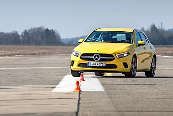 <span class="font-weight-bold" data-lab-font_weight_desktop="font-weight-bold">I TEST:</span> Mercedes-Benz A-klasse. <span class="font-weight-bold" data-lab-font_weight_desktop="font-weight-bold">I TEST:</span> Mercedes-Benz A-klasse.