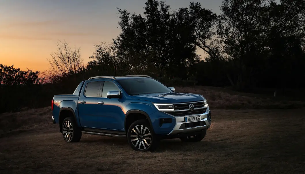 <span class=" font-weight-bold" data-lab-font_weight_desktop="font-weight-bold">STØRRE:</span> Amarok fyller samme plattform som Ford Ranger, men utvendig har VW klart å ivareta mye av særpreget til modellen. <span class=" font-weight-bold" data-lab-font_weight_desktop="font-weight-bold">STØRRE:</span> Amarok fyller samme plattform som Ford Ranger, men utvendig har VW klart å ivareta mye av særpreget til modellen.