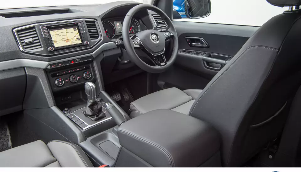 UTGÅENDE: Amarok fra og med 2018, hadde dette interiøret – med et umiskjennelig Volkswagen-preg.