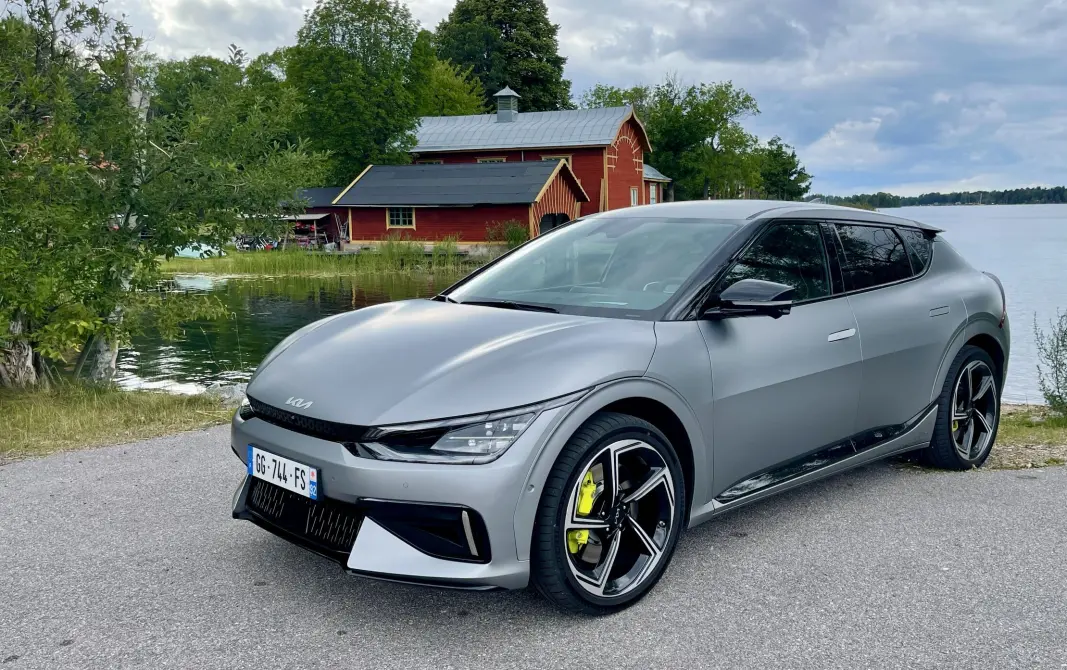 KRAFT-REKORD: Kia EV6 GT kommer med 585 hester i frasparket. KRAFT-REKORD: Kia EV6 GT kommer med 585 hester i frasparket.