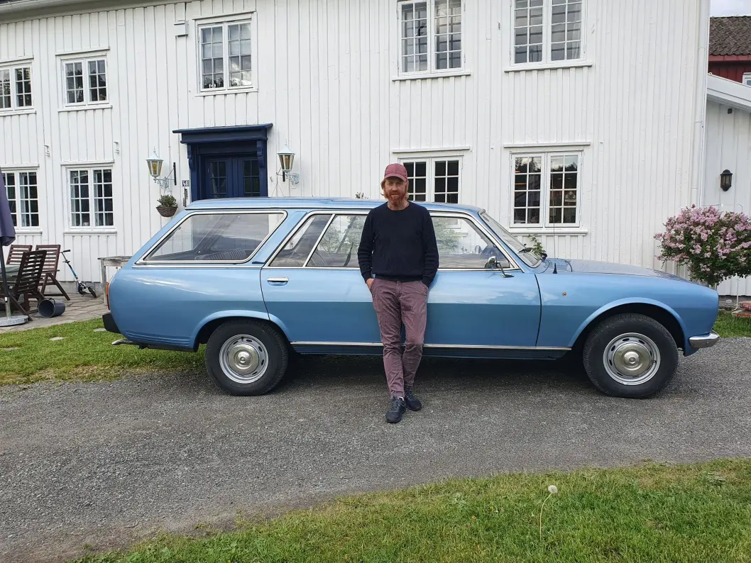 <span class="font-weight-bold" data-lab-font_weight_desktop="font-weight-bold">FRANSK FULLTREFFER: </span>Helt siden ettårsalderen har livet til sjømannsprest Bjørn Inge Holberg har vært befolket av en liten kø av Peugeoter. <span class="font-weight-bold" data-lab-font_weight_desktop="font-weight-bold">FRANSK FULLTREFFER: </span>Helt siden ettårsalderen har livet til sjømannsprest Bjørn Inge Holberg har vært befolket av en liten kø av Peugeoter.