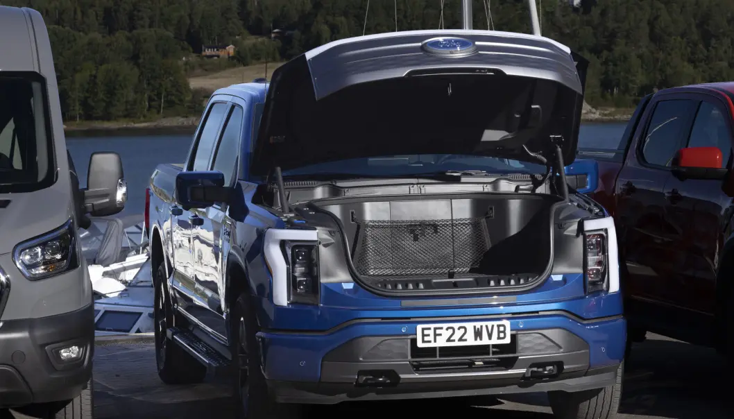 <span class=" font-weight-bold" data-lab-font_weight_desktop="font-weight-bold">MEGAFRUNK: </span>400 liter under panseret er voldsomt. Det er mer enn bagasjerommet i en Volkswagen ID.3. <span class=" font-weight-bold" data-lab-font_weight_desktop="font-weight-bold">MEGAFRUNK: </span>400 liter under panseret er voldsomt. Det er mer enn bagasjerommet i en Volkswagen ID.3.