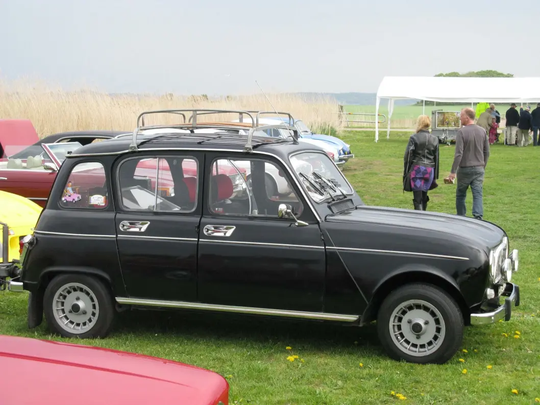 KLASSISK: Renault 4 er på vei tilbake i elektrisk utgave. KLASSISK: Renault 4 er på vei tilbake i elektrisk utgave.