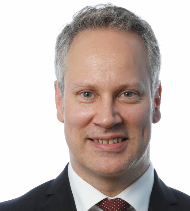 INGEN NY VURDERING: Jon-Ivar Nygård, samferdselsminister.