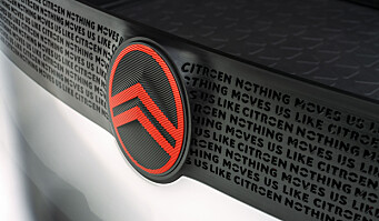 Citroën går tilbake til røttene med nygammel logo