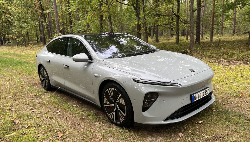 NIO ET7
