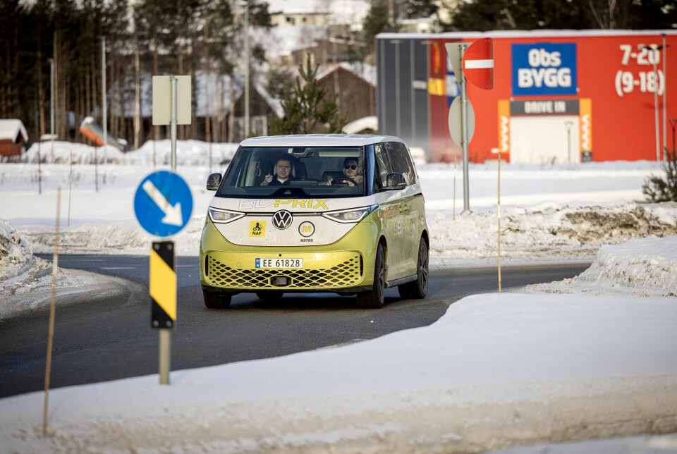 MØLLER-BIL: Volkswagen ID. Buzz stoppet etter 310 km i årets vintertest, 24 % under WLTP.