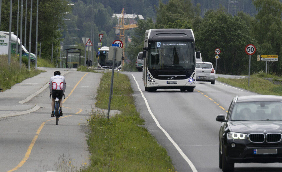 TRYGG AVSTAND: Sykkelfelt med liten fare for at syklister og biler treffes.