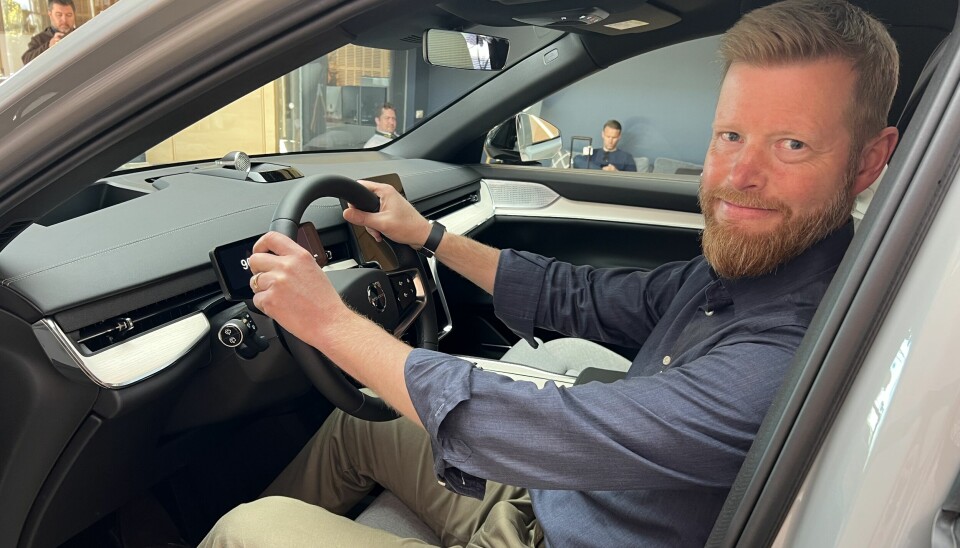 FORNØYD: Mårten Wahlstedt har detaljkunnskap om EX90, og gleder seg til å sette seg bak rattet i de produksjonsklare bilene.