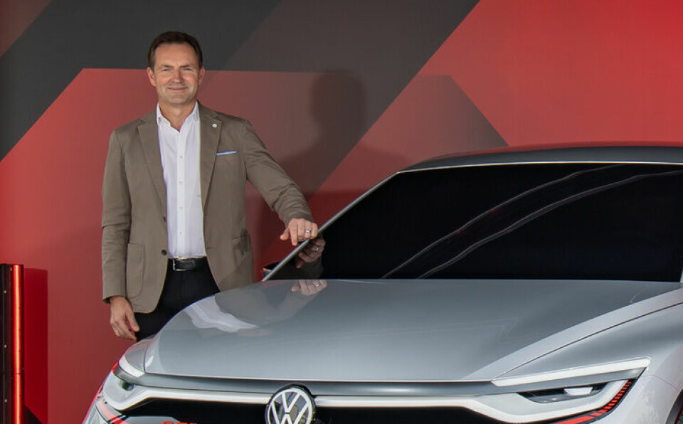 PESSIMIST: Volkswagens toppsjef Thomas Schäfer, her med VW ID.GTI Concept under München-utstillingen i år.