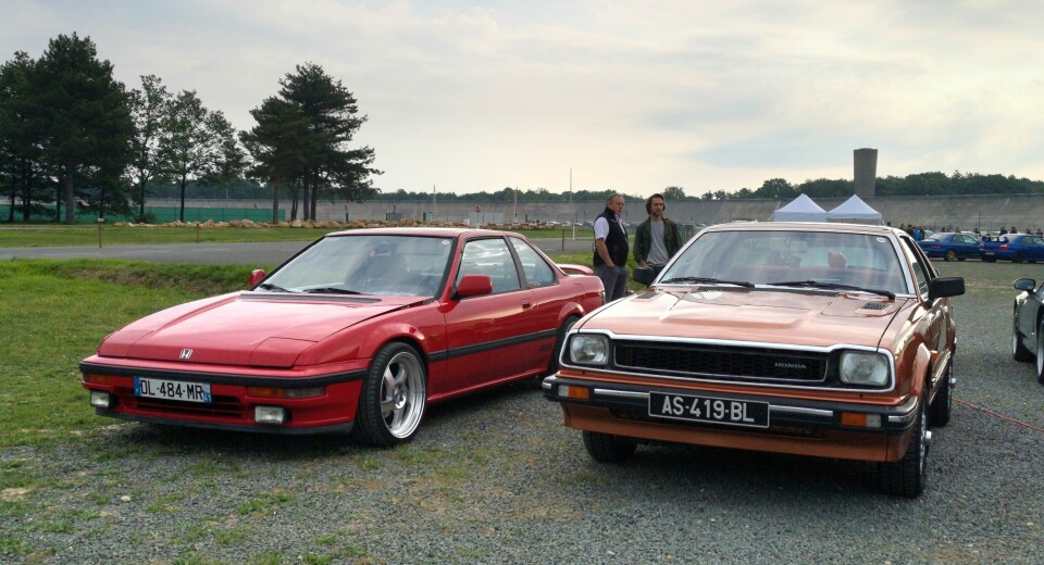 INNLEDNINGEN – OG FORTSETTELSE? To av fem generasjoner Honda Prelude. Kanskje kommer det nye biler med samme navn.
