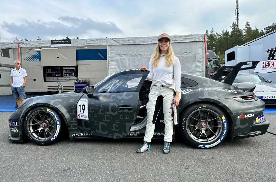 FULL POTT: Porsche-festivalen betyr mingling med kjendiser og racingførere som Mikaela Åhlin Kottulinsky.