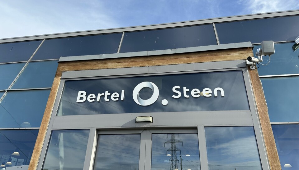 TAPTE: Bertel O. Steen anklages for å ha økt effekten ulovlig på en ny Mercedes.