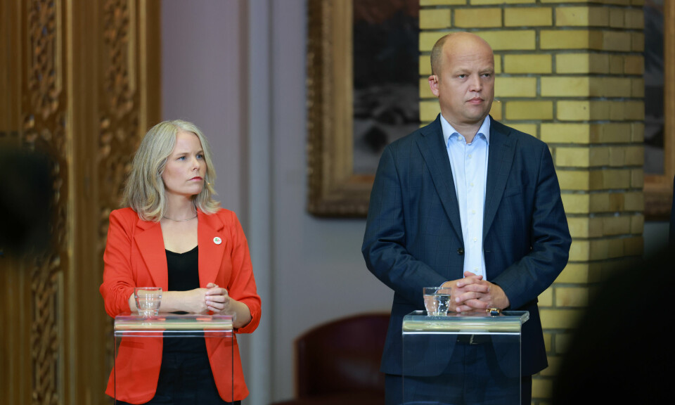 ENIGE: SV-leder Kirsti Bergstø (SV) og finansminister Trygve Slagsvold Vedum (Sp), her under valgnatten i september.