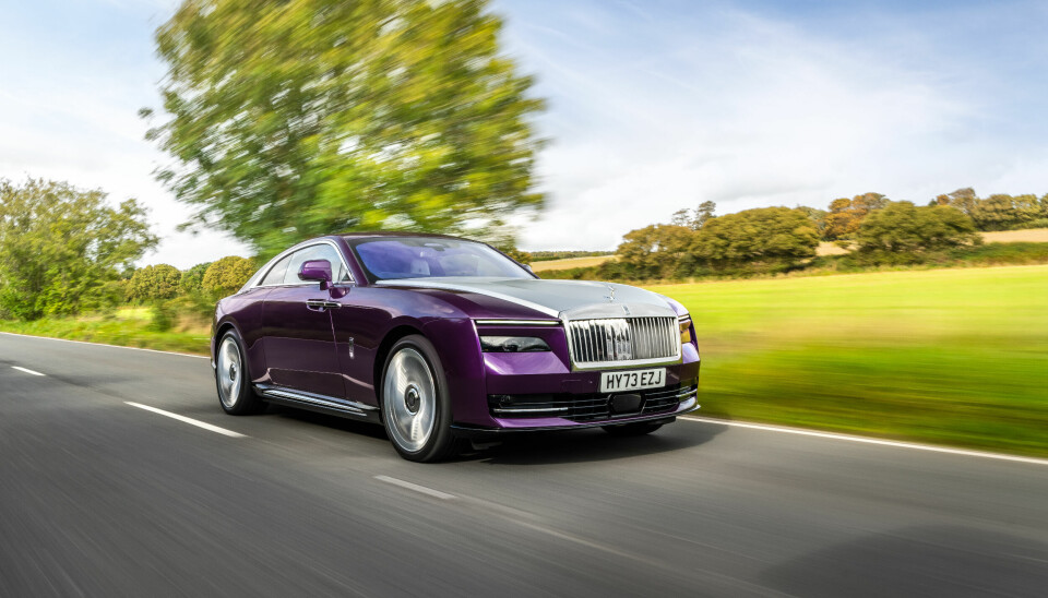 ELEKTRISK: Rolls-Royce startet kundeleveringene av elbilen Spectre i 2023.