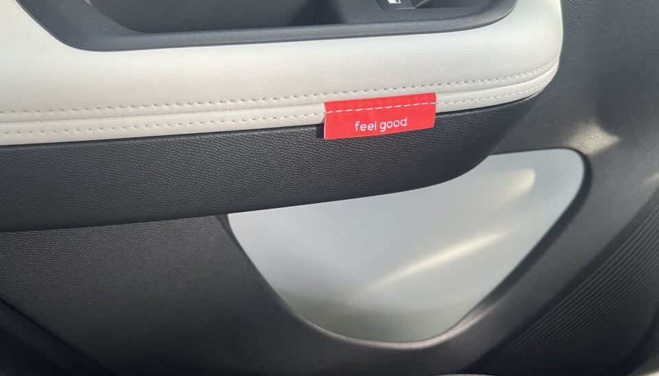 <span data-lab-font_weight="font-weight-bold" class="font-weight-bold m-font-weight-bold">TRIVSEL, JODA:</span> ë-C3 er en ukomplisert og hverdagslig bil som er lett å like – hvis man ikke hele tiden kikker på dyrere og flottere biler.