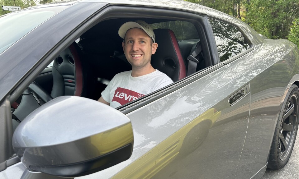 INNKAPSLET: Setene i Nissan GT-R er designet for å holde fast i kroppen ved styggkrappe svinger.